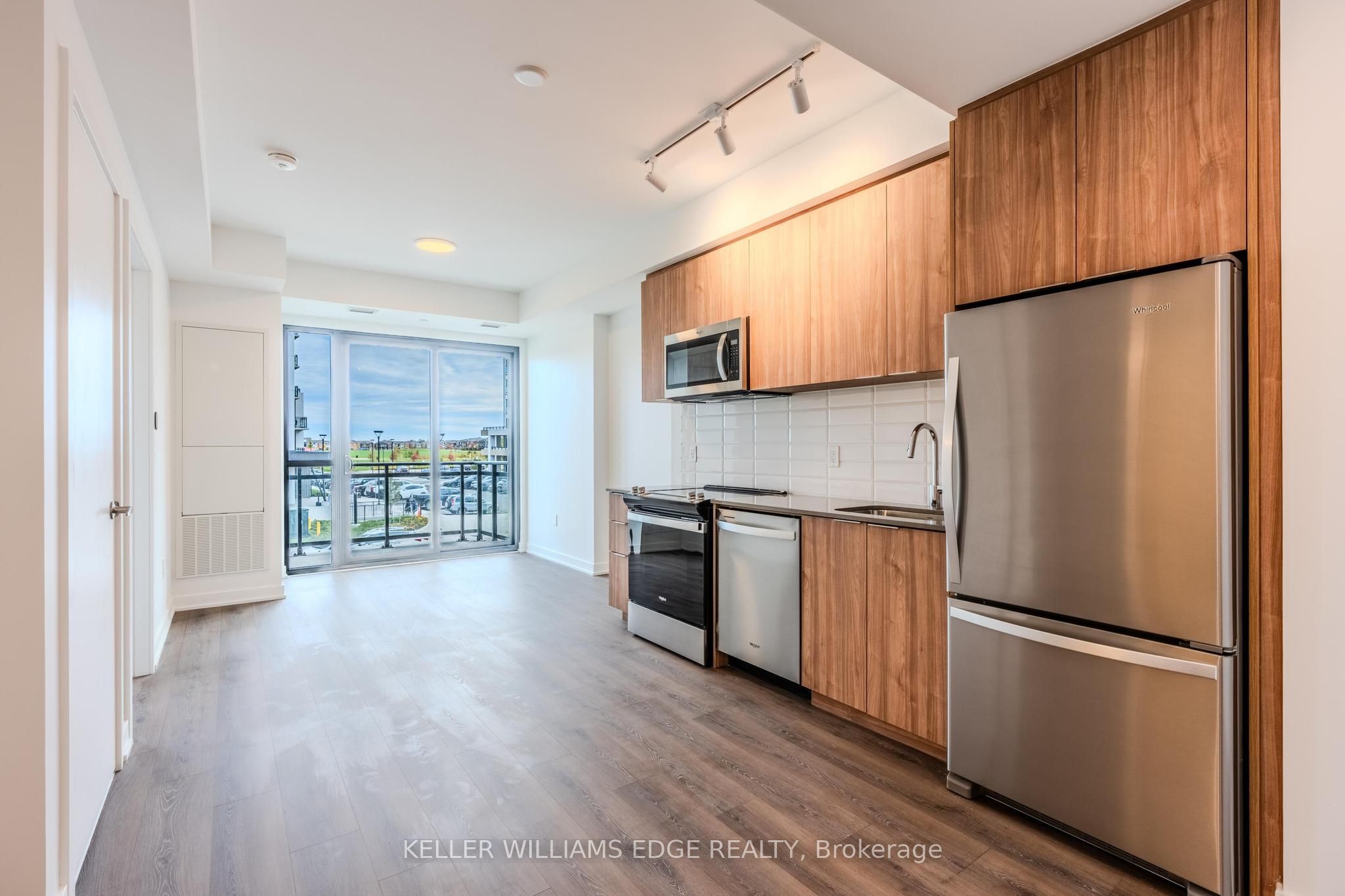 720 Whitlock Avenue 202 Property Photo 1