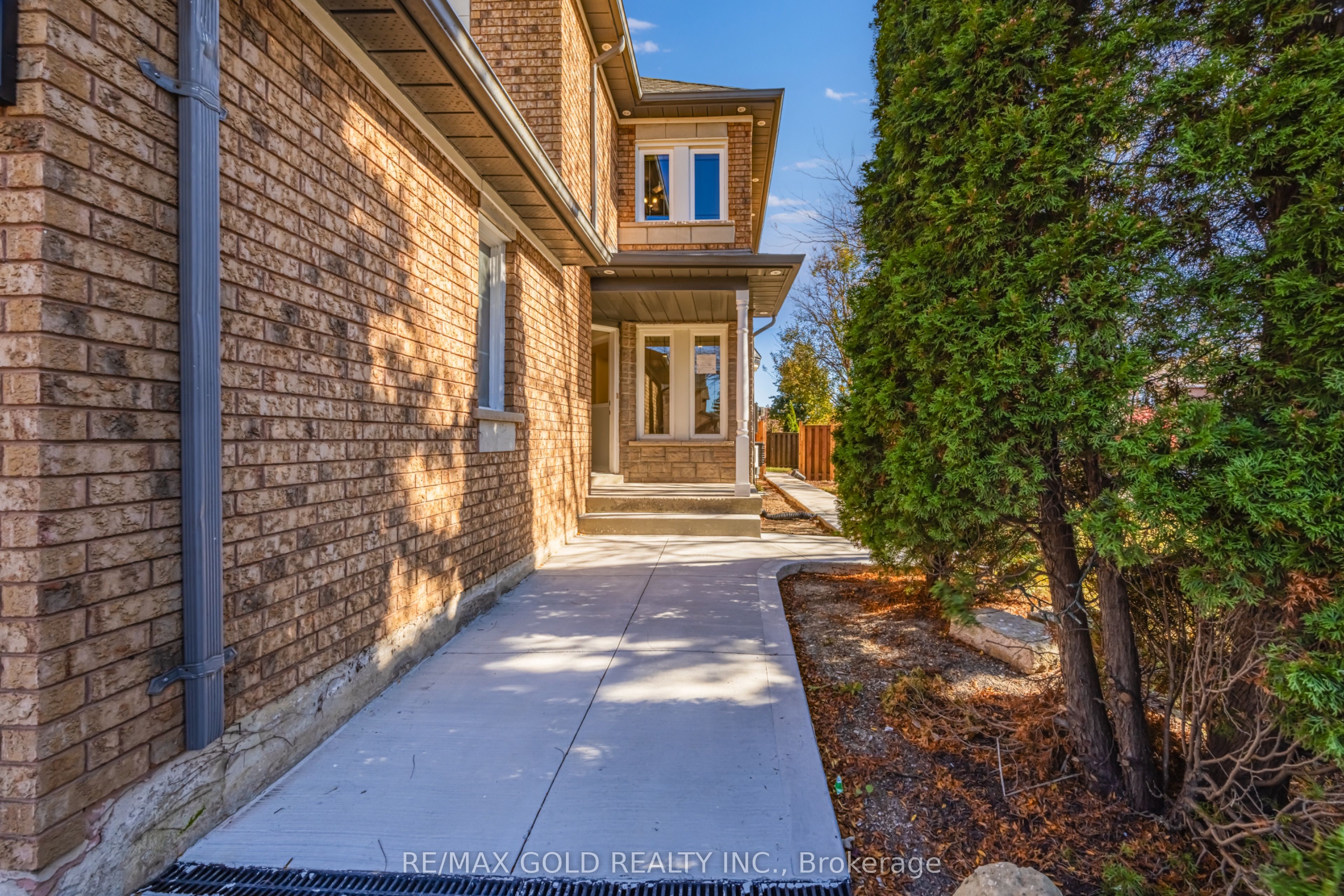 6942 Yarrow Avenue Property Photo 3