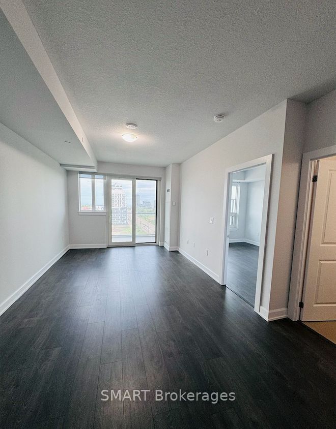 3200 William Coltson Avenue 909 Property Photo 4