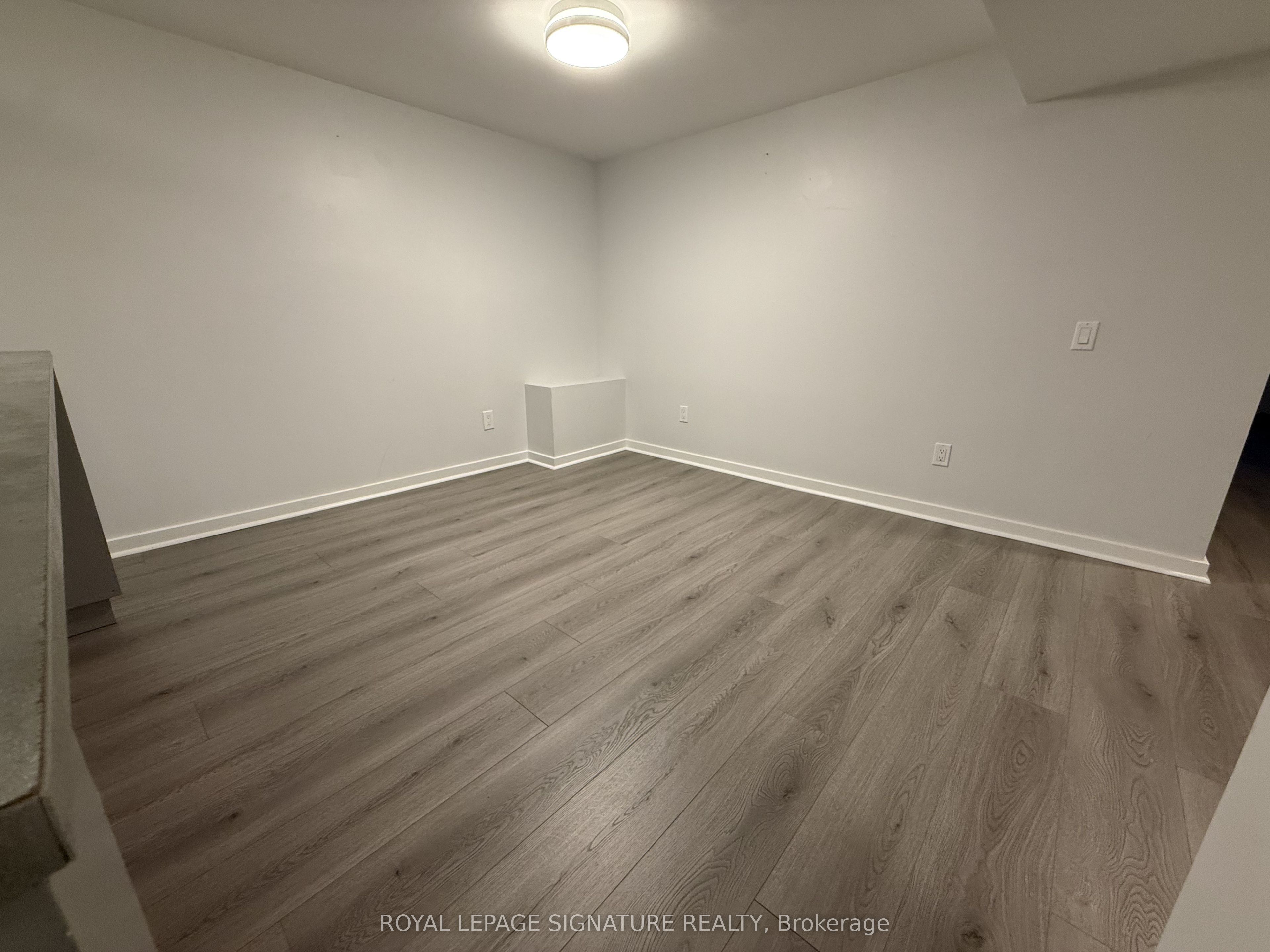 289 Beta Street Bsmt Property Photo 4
