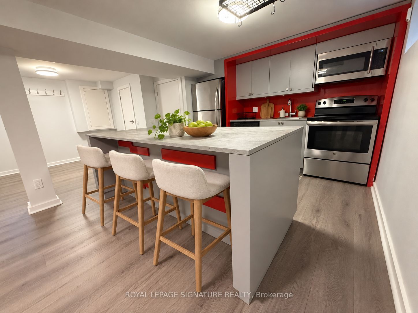 289 Beta Street Bsmt Property Photo 7