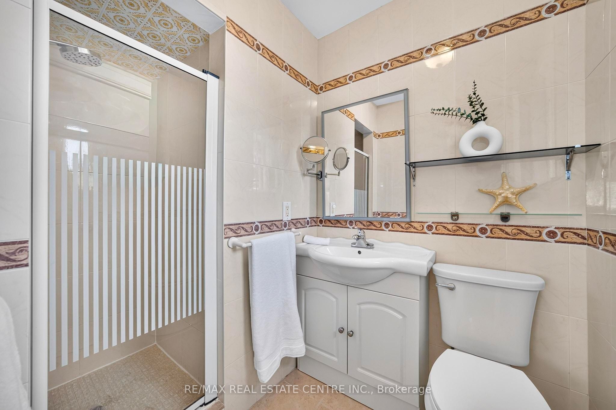 3068 Franze Drive Property Photo 19