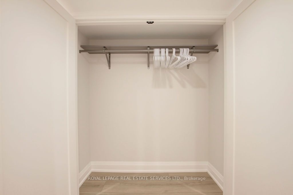 164 Maurice Drive Unit 2 Property Photo 28