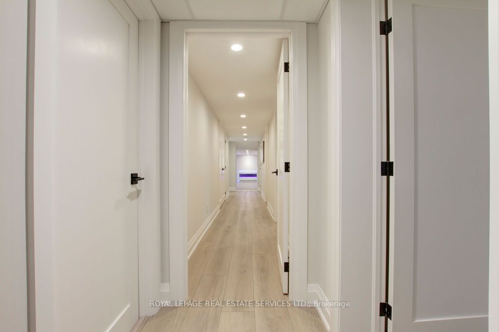 164 Maurice Drive Unit 2 Property Photo 33