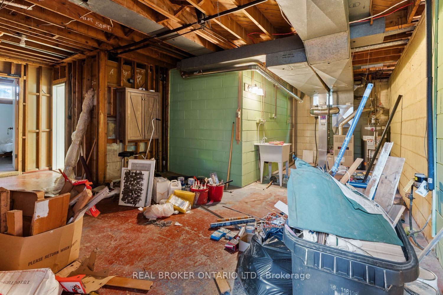361 Rathburn Road Property Photo 4