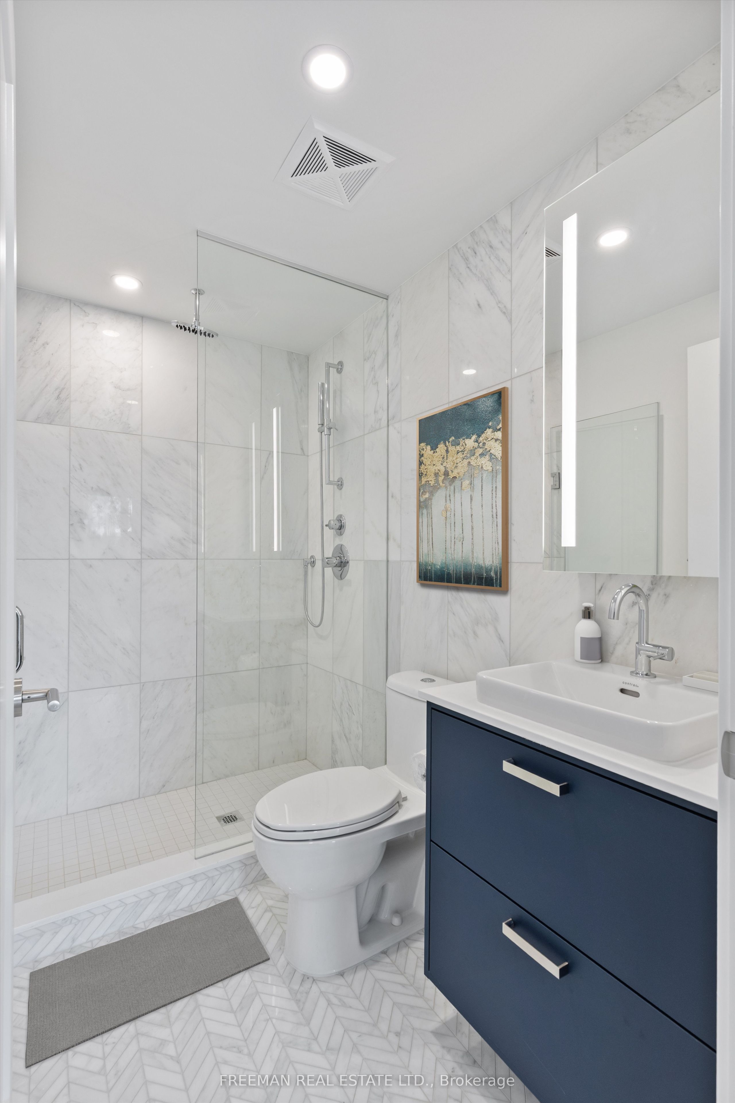 858 Dupont Street 520 Property Photo 13