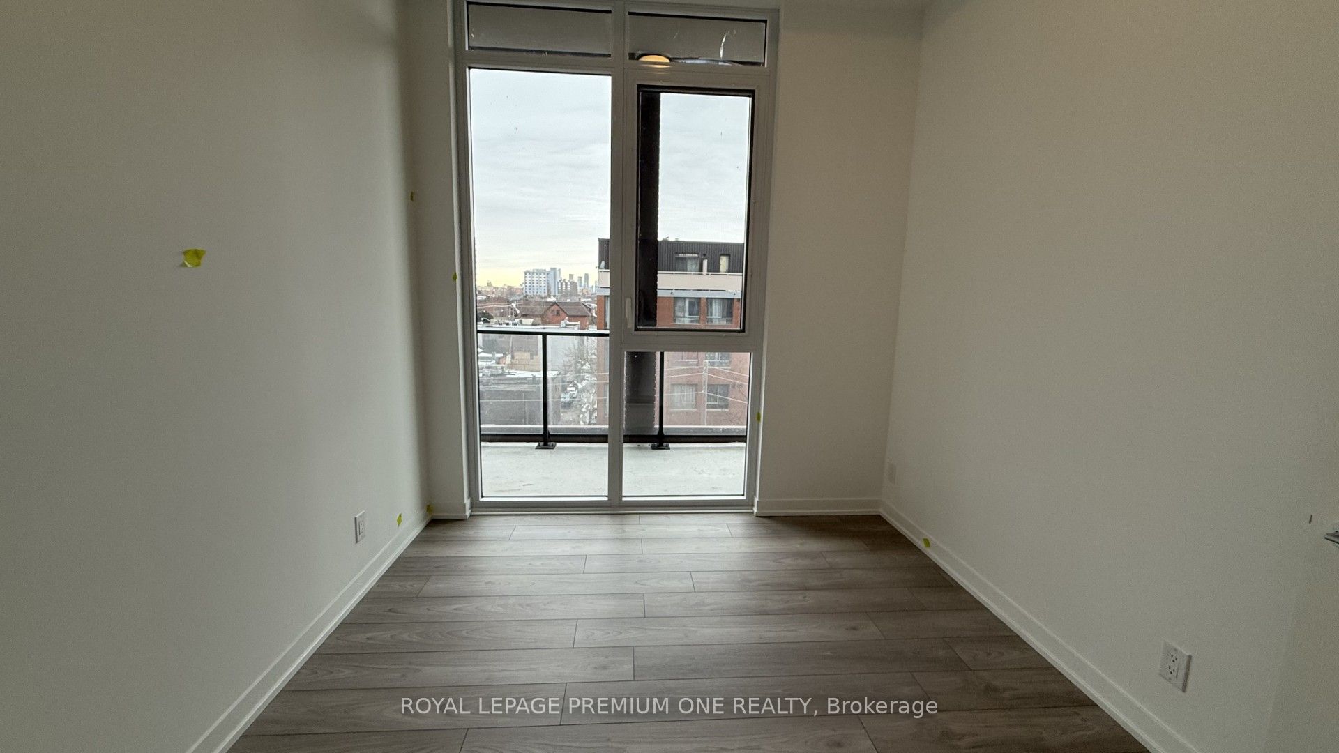 285 Dufferin Street W 430 Property Photo 27
