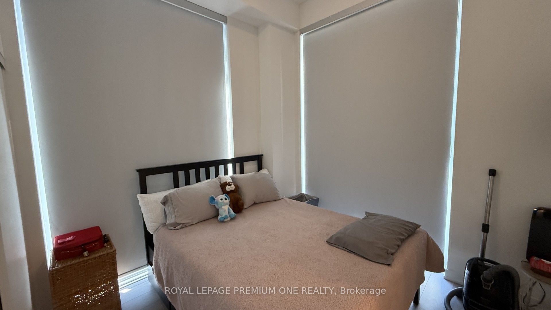 285 Dufferin Street W 430 Property Photo 35