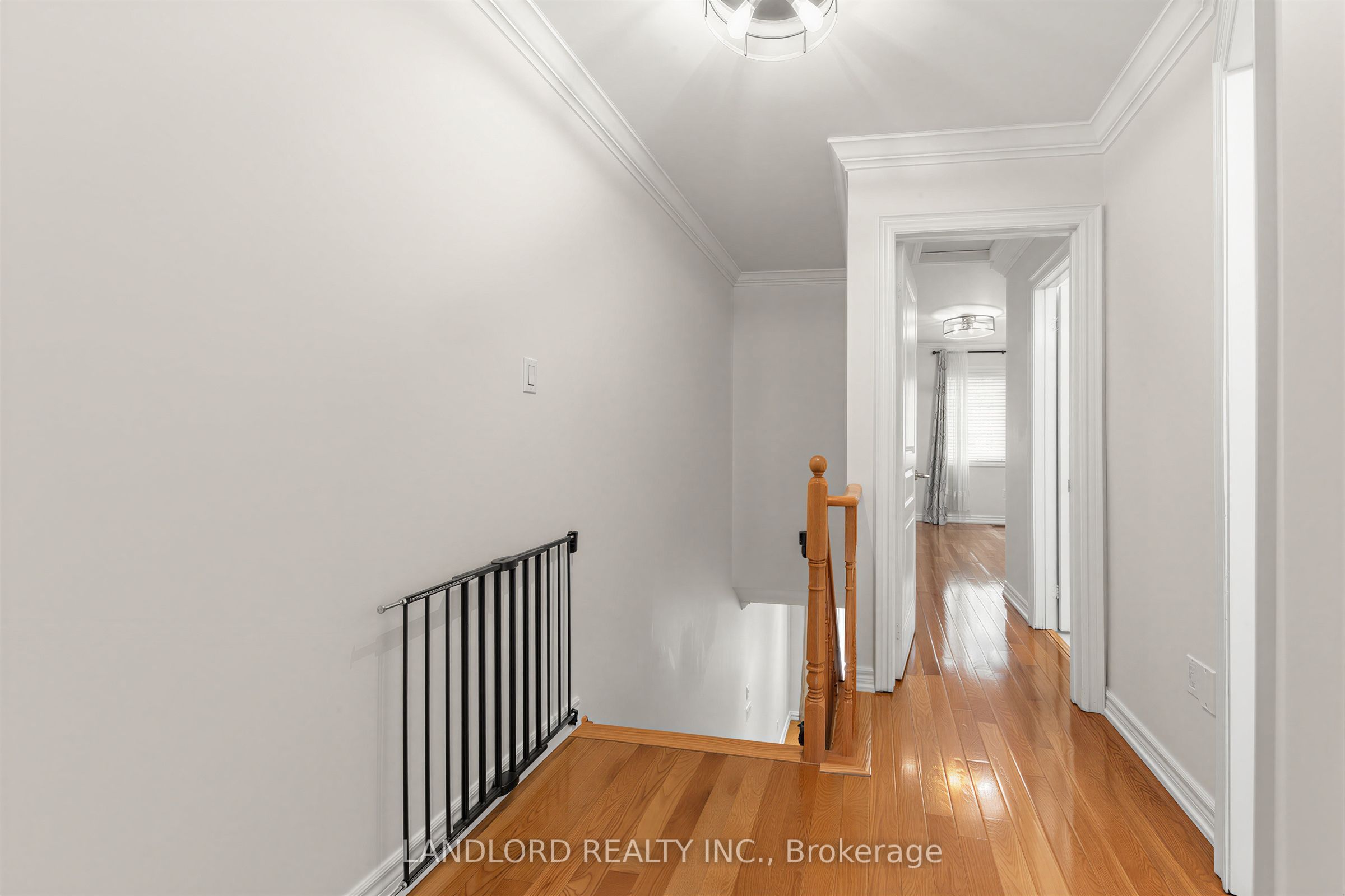37 Birdstone Crescent Property Photo 7