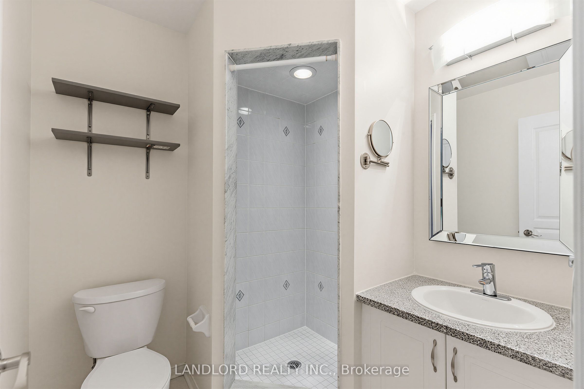 37 Birdstone Crescent Property Photo 10