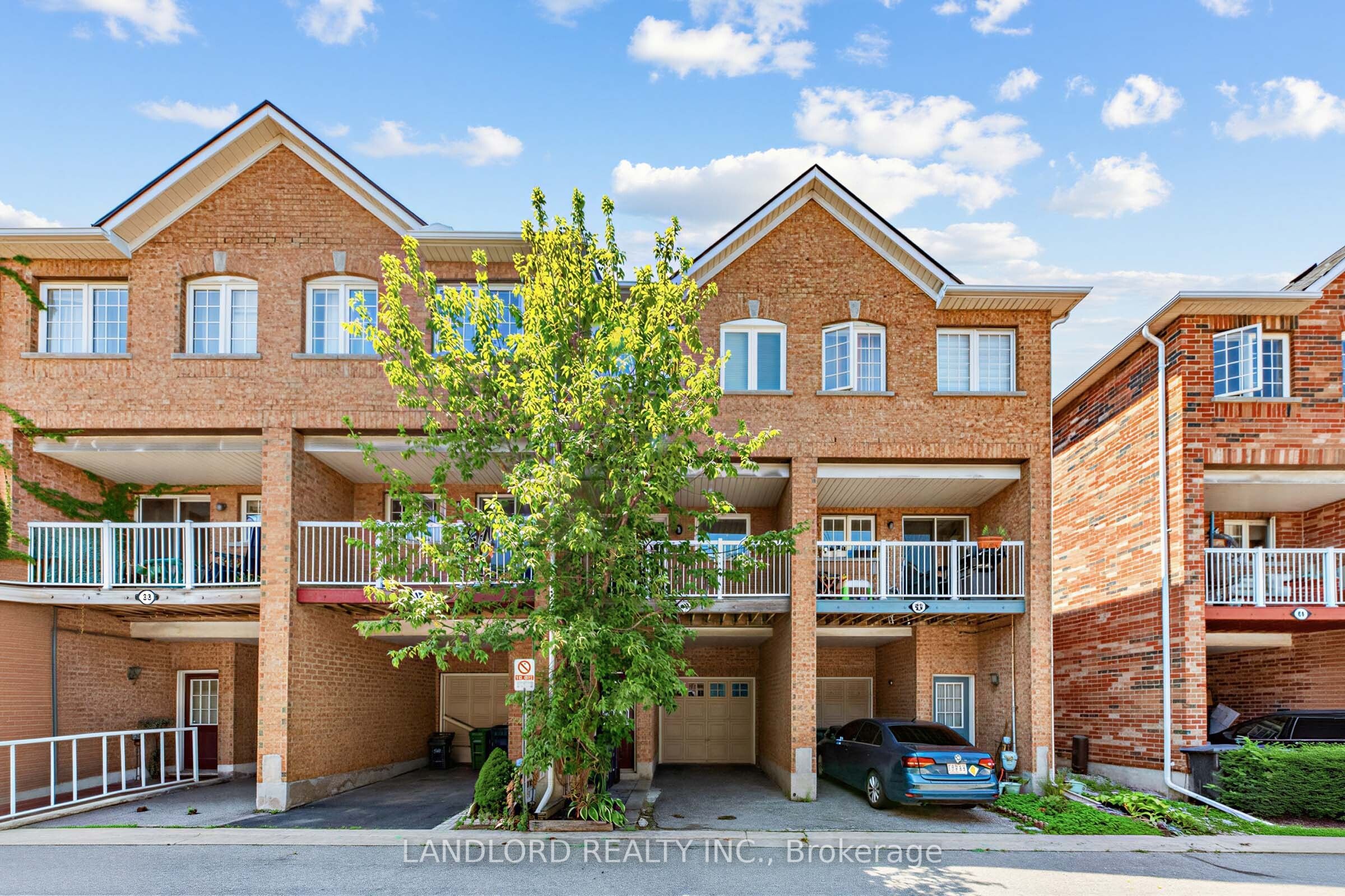 37 Birdstone Crescent Property Photo 25