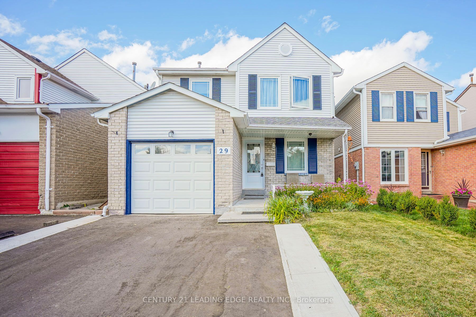 29 Junewood Crescent Upper Property Photo 2
