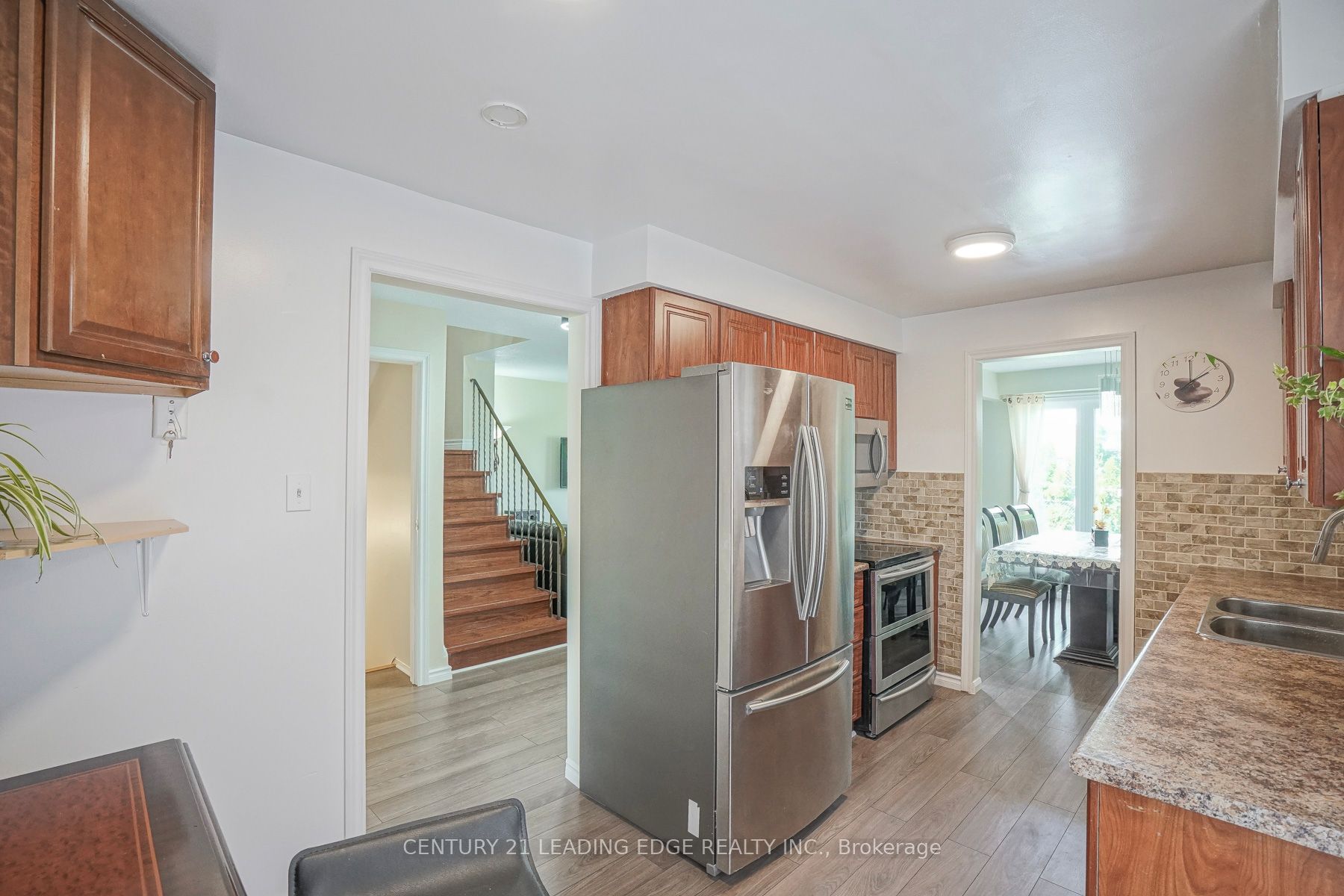 29 Junewood Crescent Upper Property Photo 9