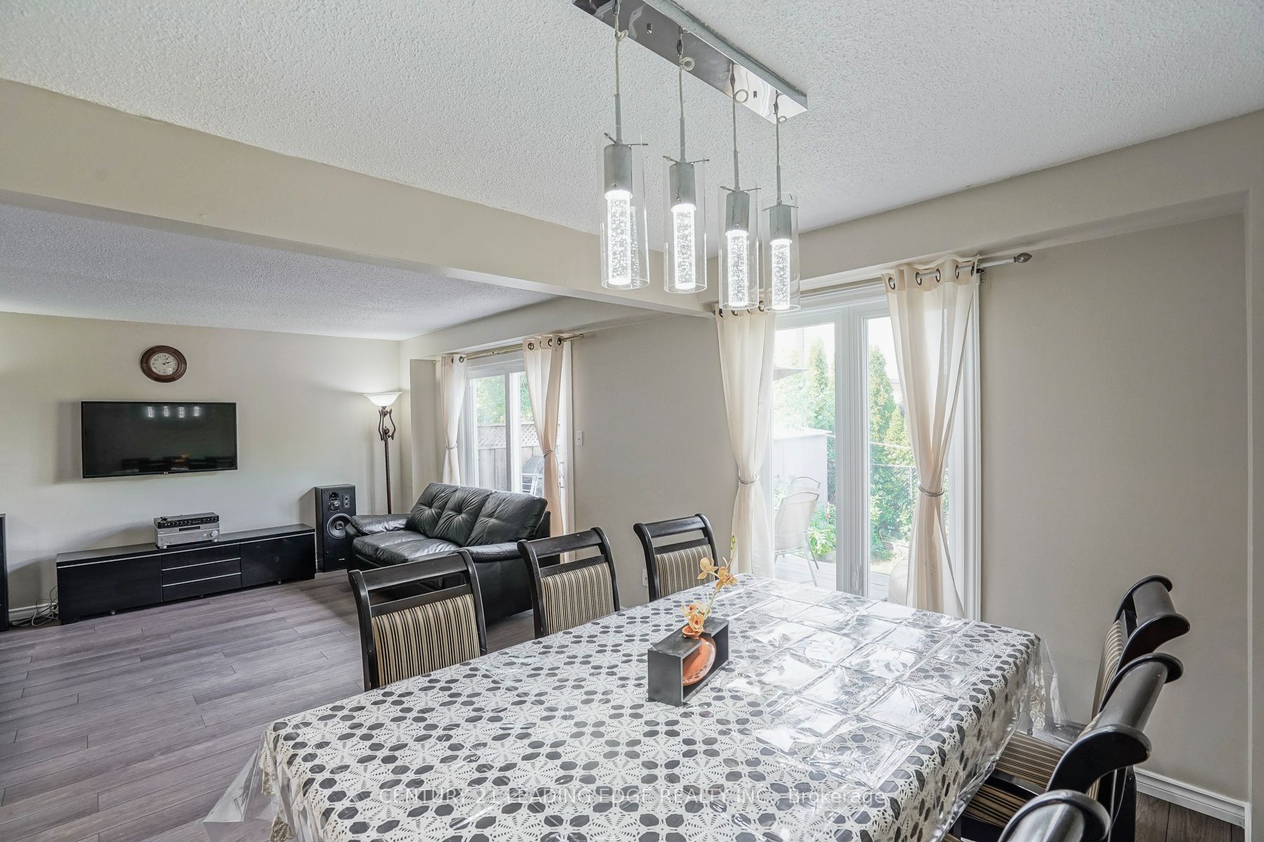 29 Junewood Crescent Upper Property Photo 11