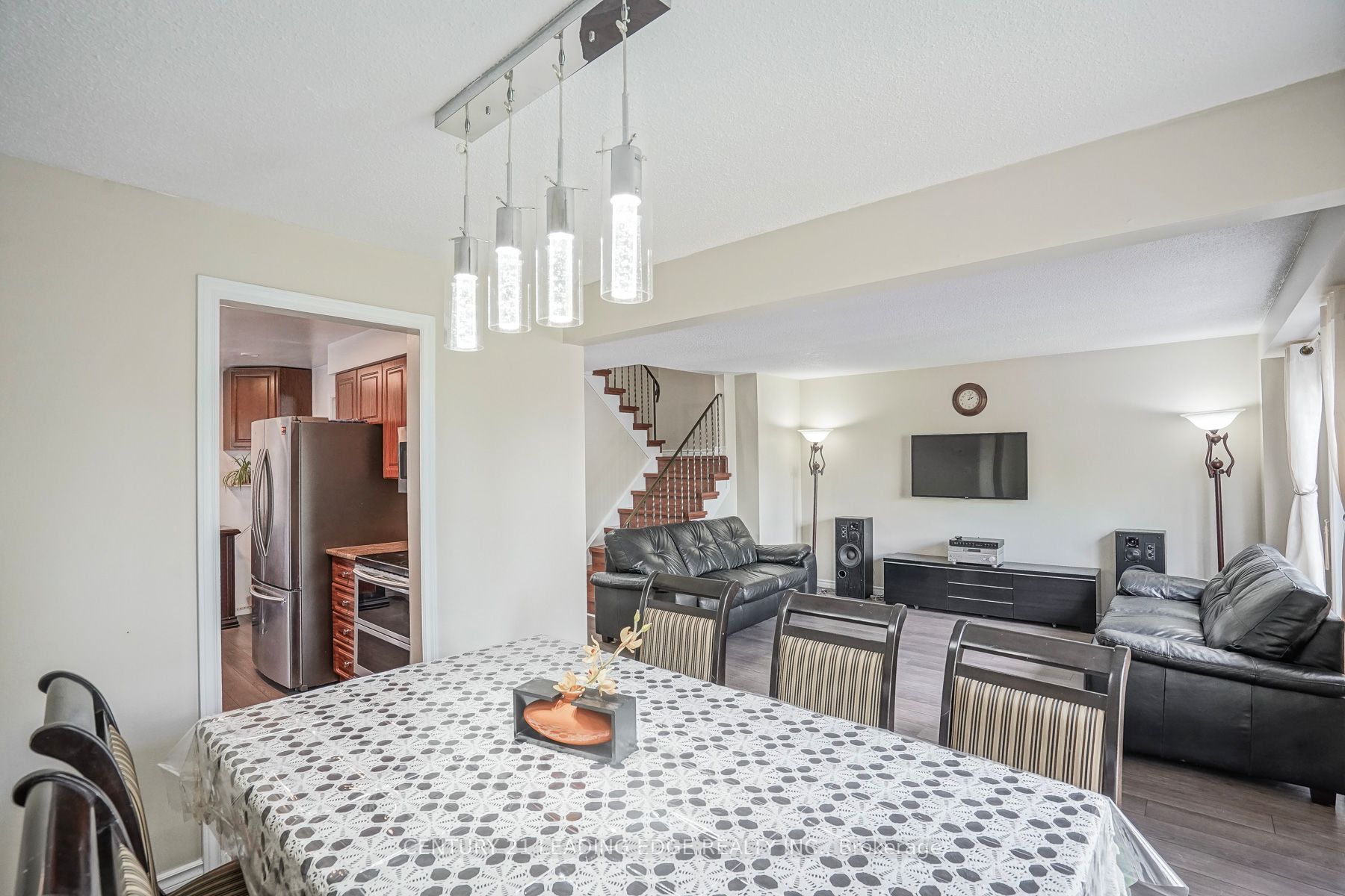 29 Junewood Crescent Upper Property Photo 12