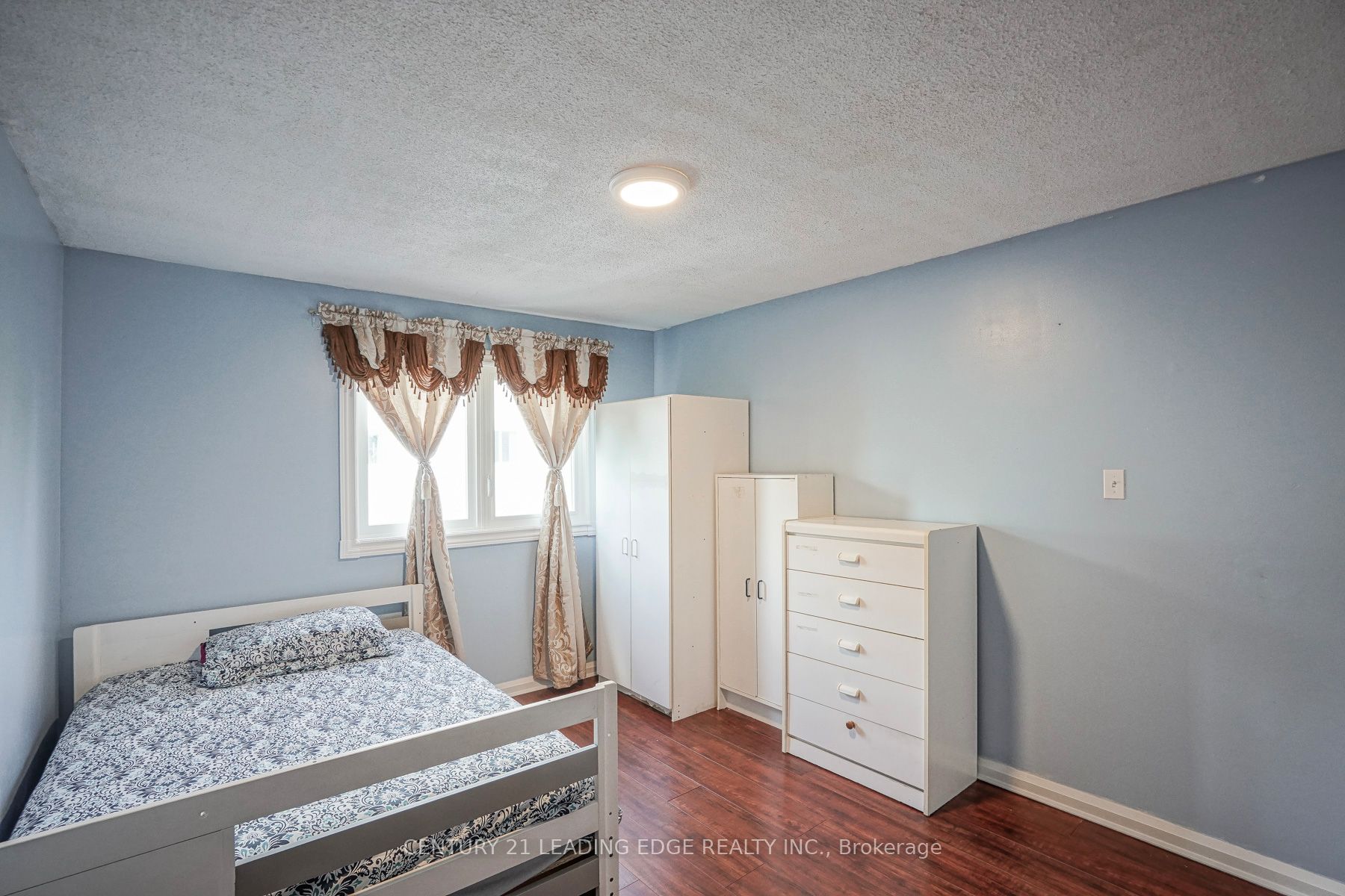29 Junewood Crescent Upper Property Photo 28