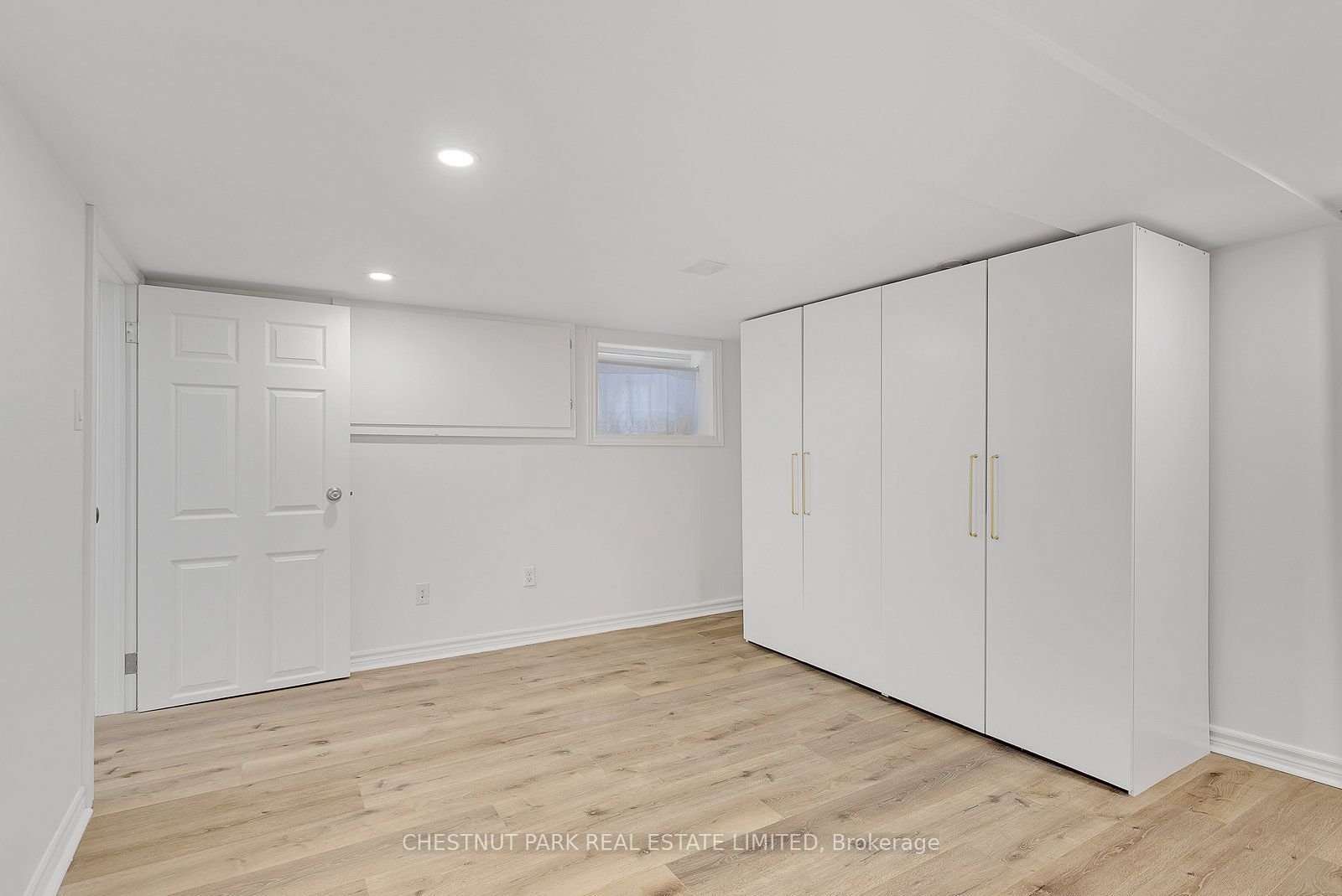 1383 Lansdowne Avenue Property Photo 18