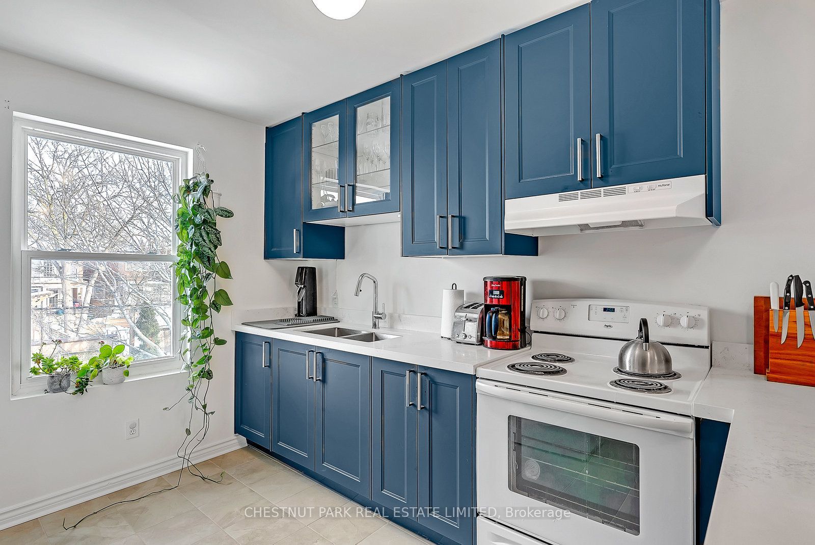 1383 Lansdowne Avenue Property Photo 26