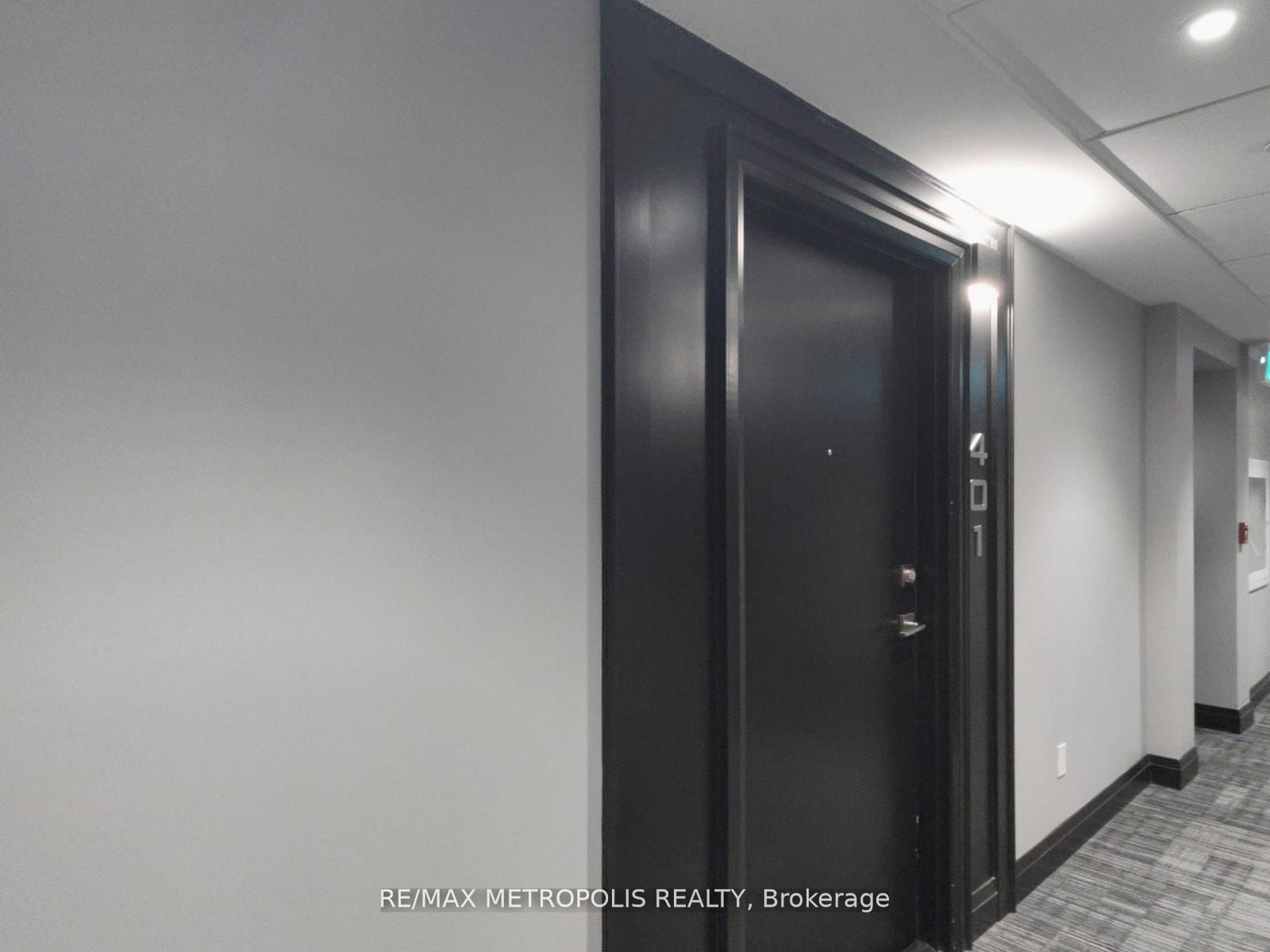 200 Lagerfeld Drive 401 Property Photo 31