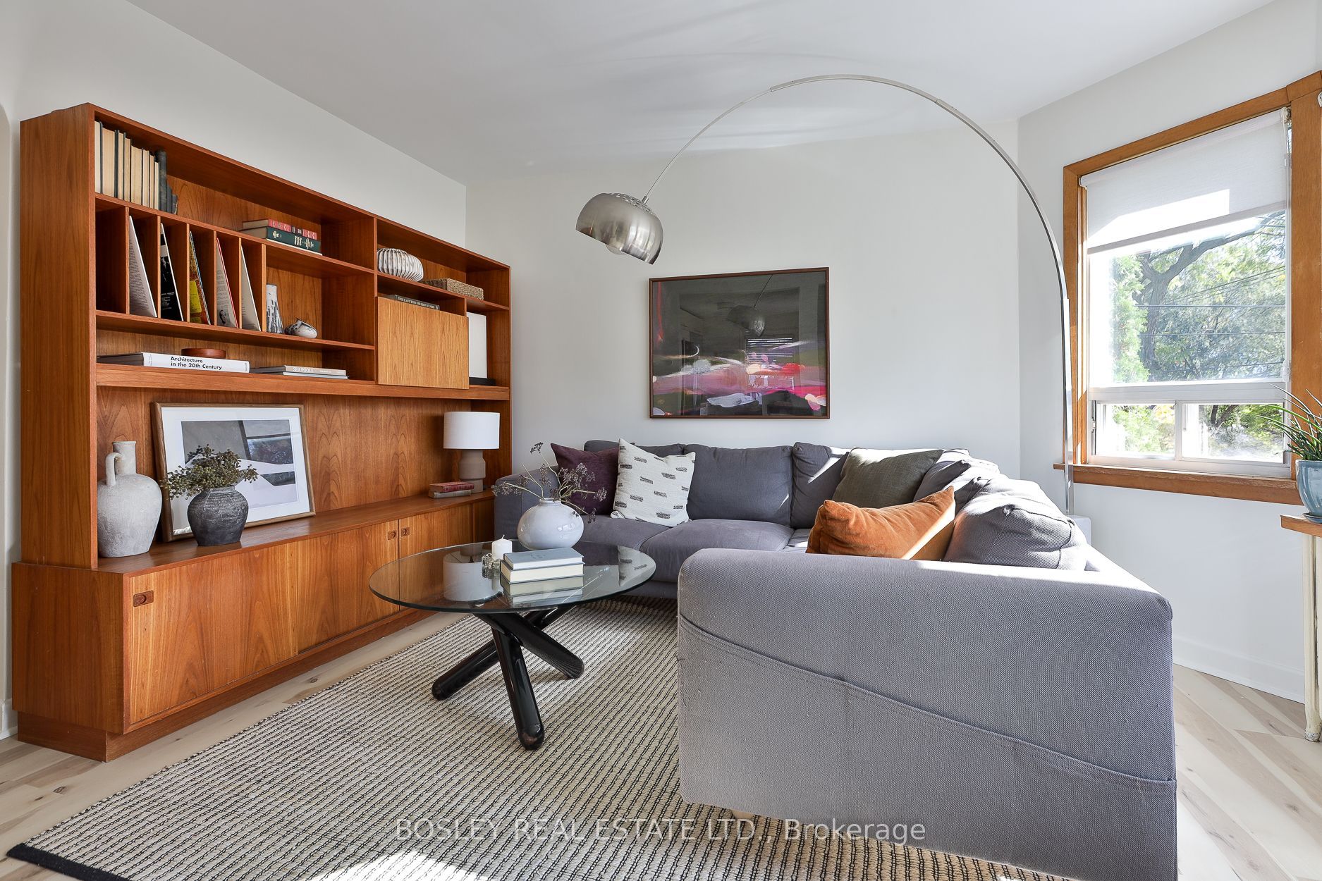 16 Delroy Drive Property Photo 11