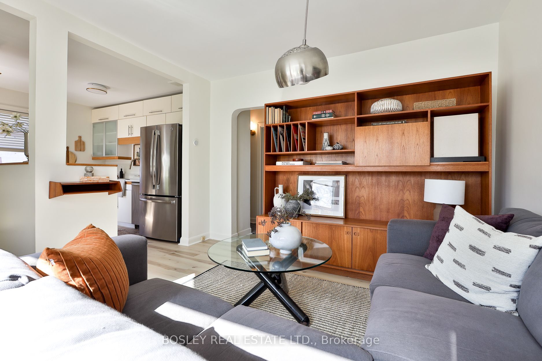 16 Delroy Drive Property Photo 14