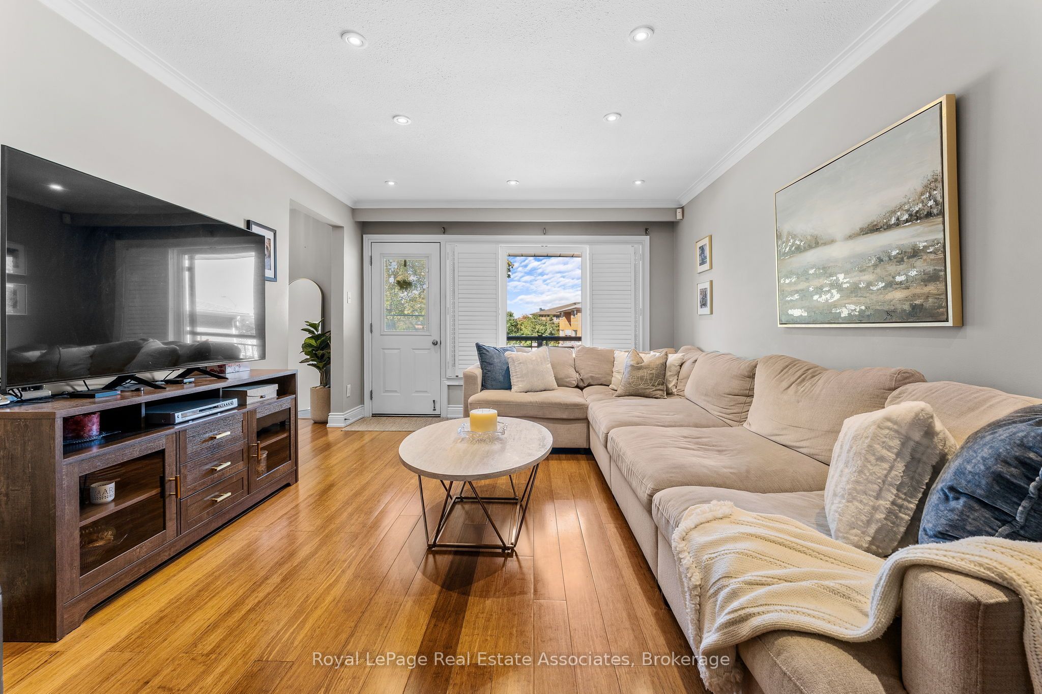 20 Honeywood Road Property Photo 15