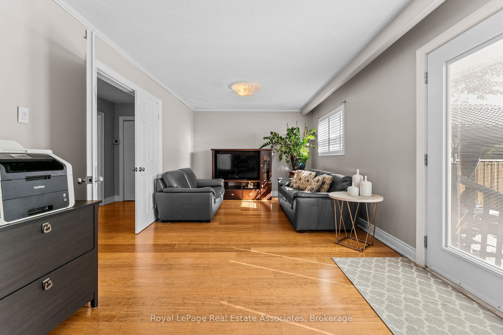 20 Honeywood Road Property Photo 26