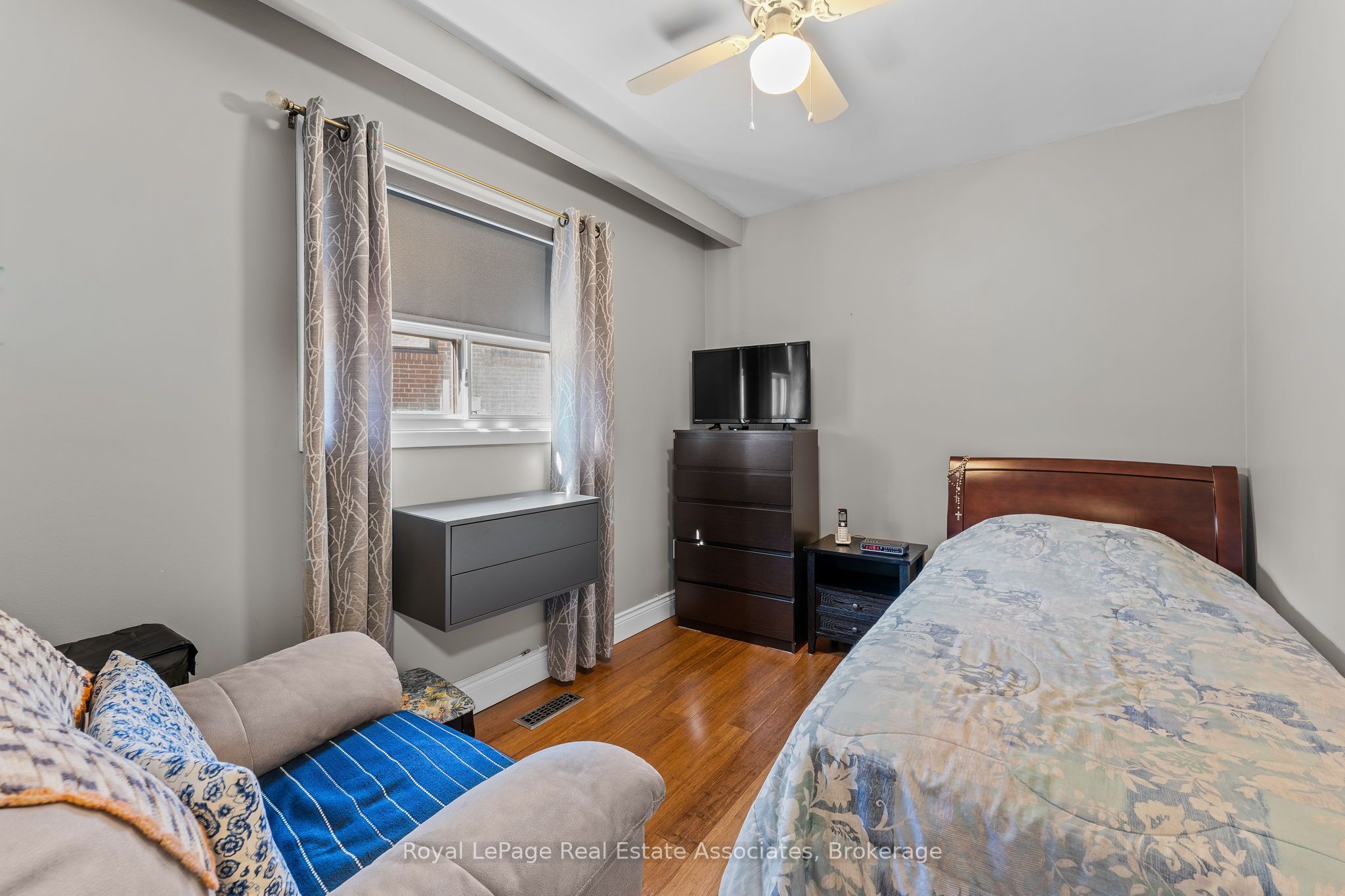 20 Honeywood Road Property Photo 27