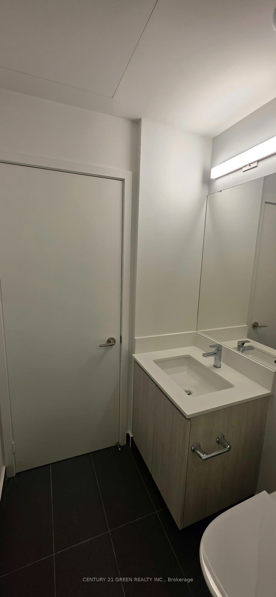209 Steeles Avenue W 2807 Property Photo 20