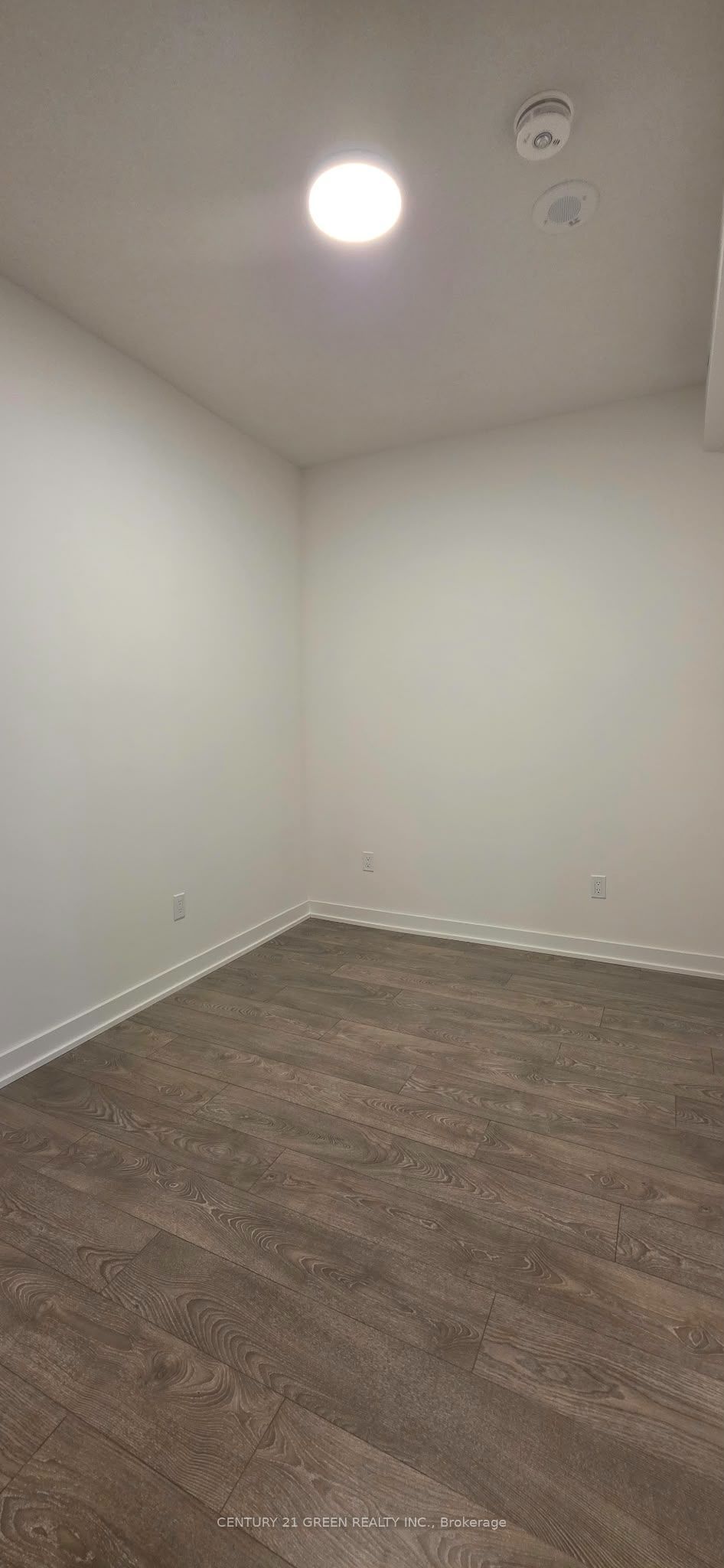209 Steeles Avenue W 2807 Property Photo 22