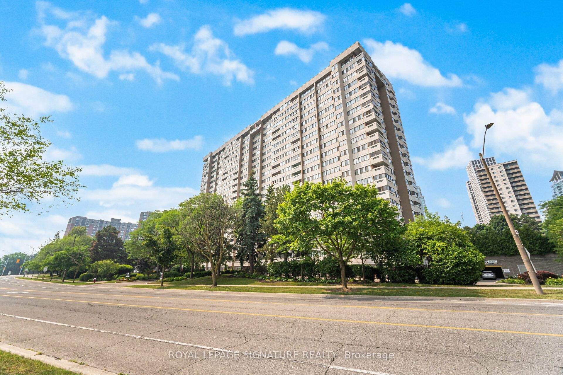1580 Mississauga Valley Boulevard 906 Property Photo 1