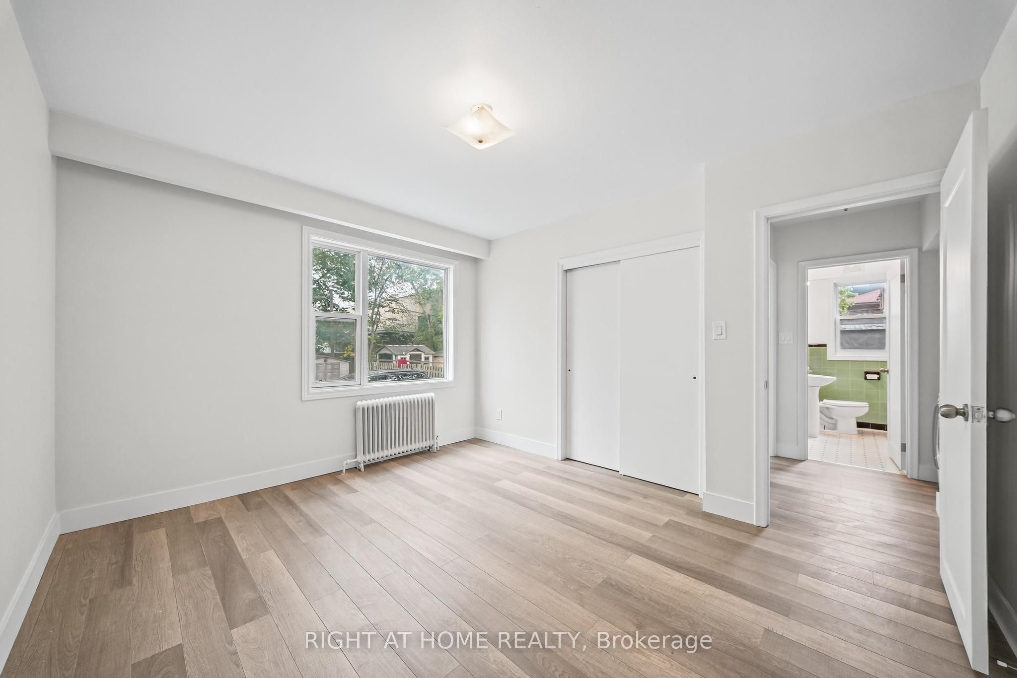 32 Vanevery Street 3 Property Photo 14
