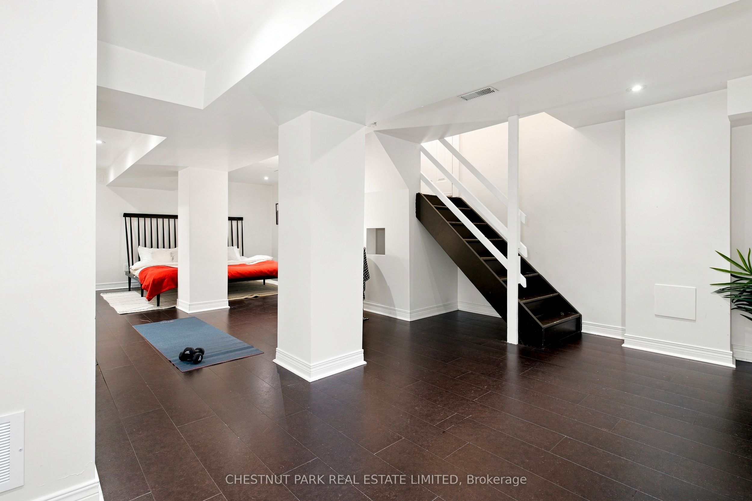 127 Durie Street Property Photo 28