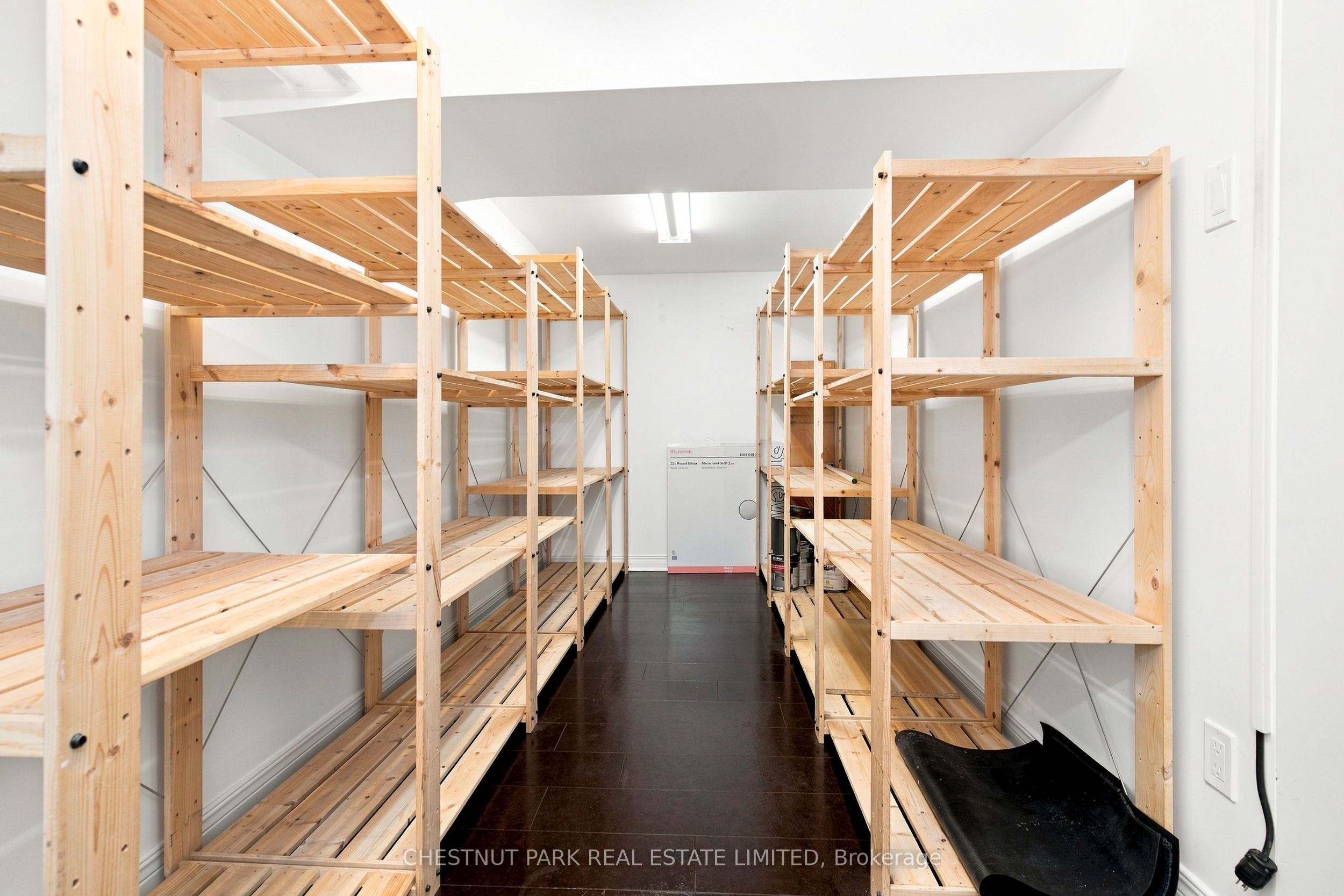 127 Durie Street Property Photo 32