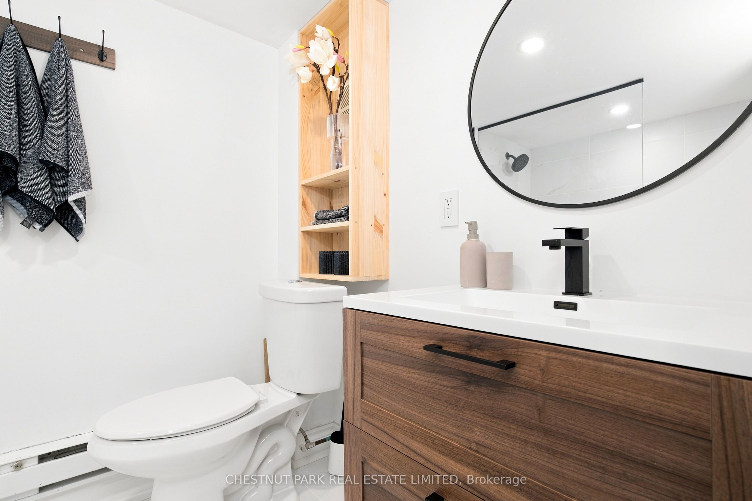 127 Durie Street Property Photo 33