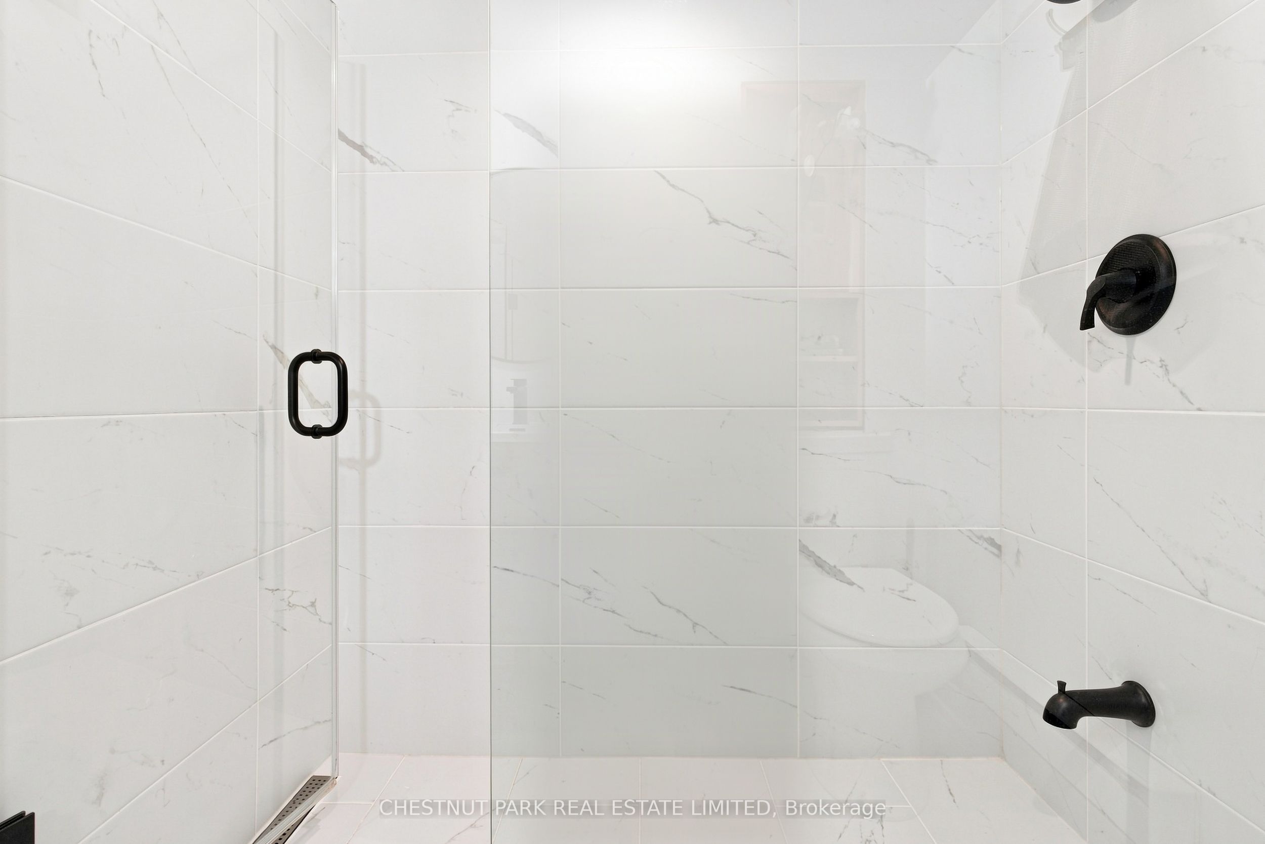 127 Durie Street Property Photo 36