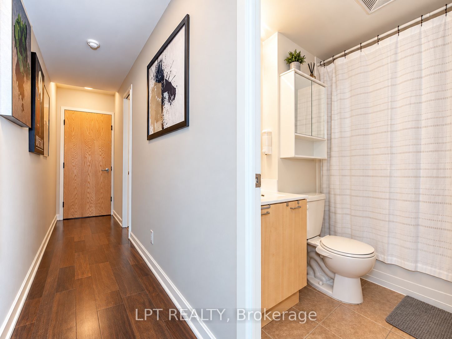 38 Joe Shuster Way 420 Property Photo 5