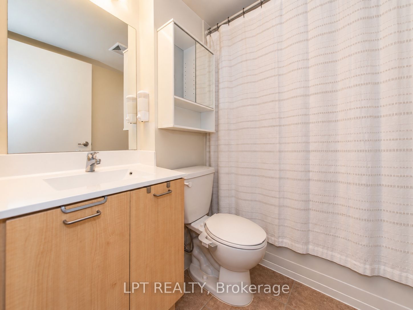 38 Joe Shuster Way 420 Property Photo 6