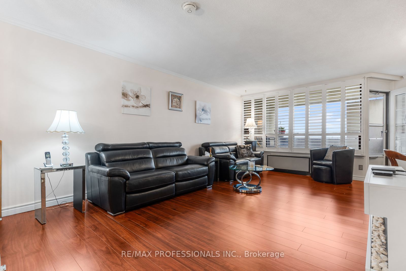 300 Mill Road Ph30 Property Photo 2