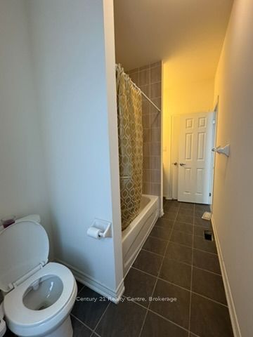 355 Royal West Drive W Property Photo 16