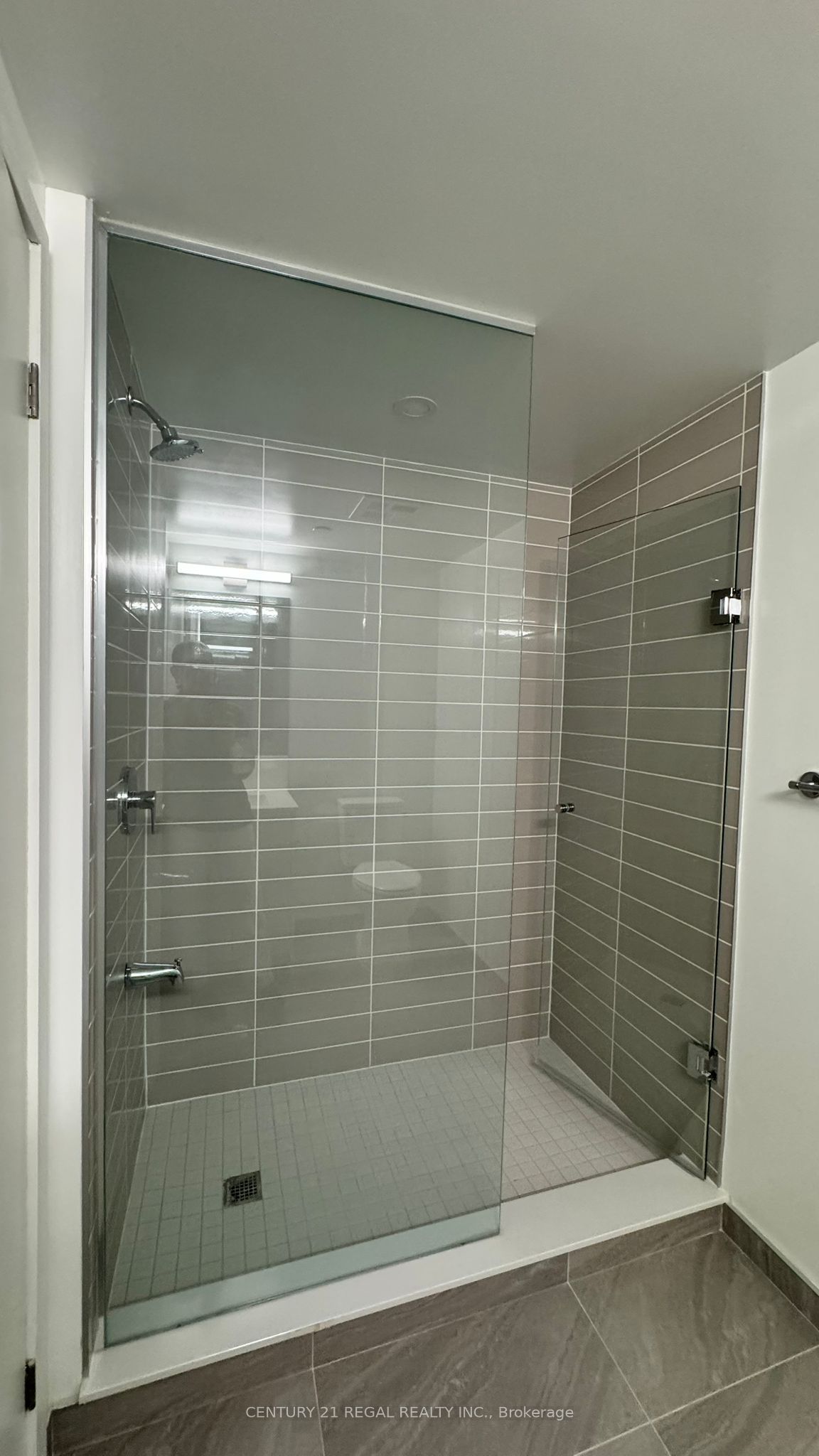 4010 Eglinton Avenue W 818 Property Photo 21