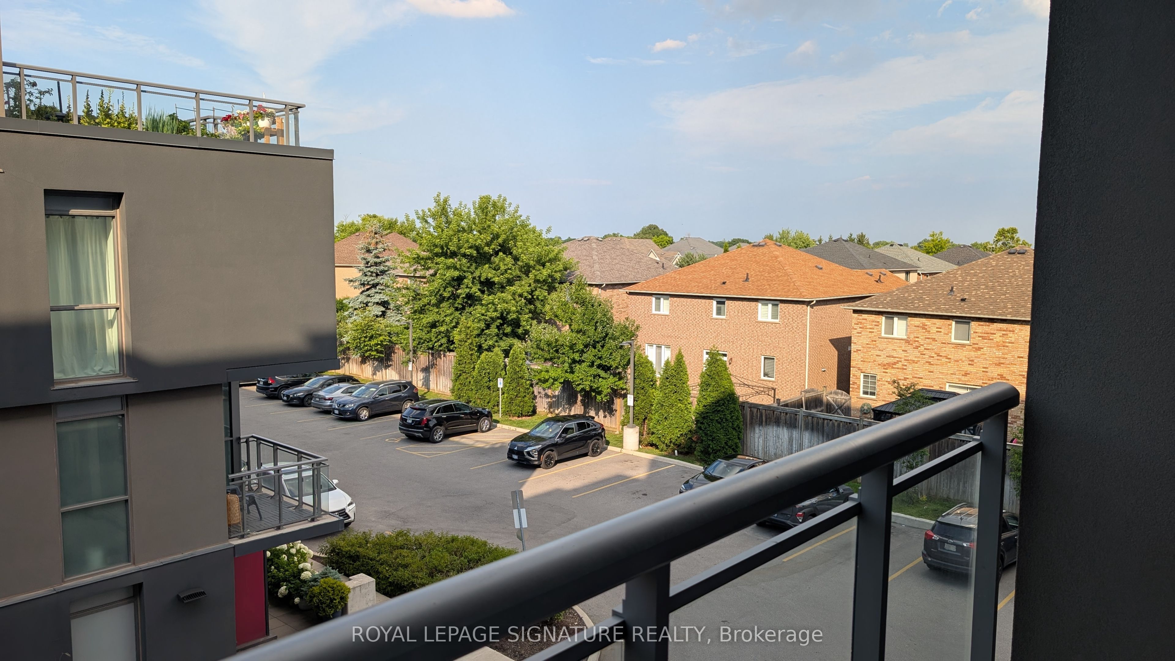 5220 Dundas Street D313 Property Photo 12