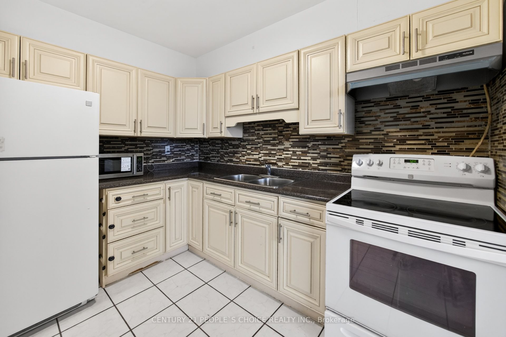 3390 Weston Road 902 Property Photo 18