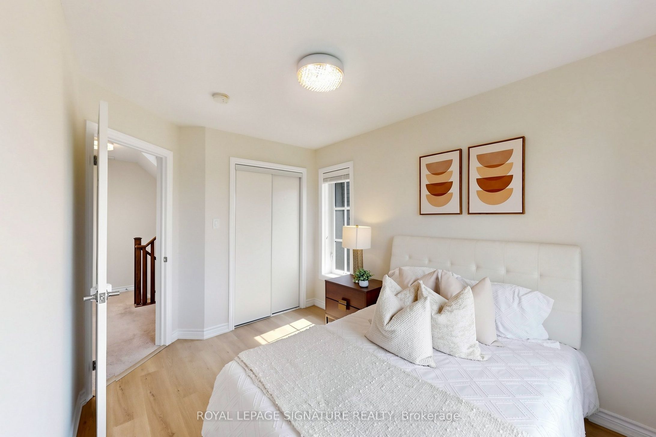 2441 Greenwich Drive 11 Property Photo 14
