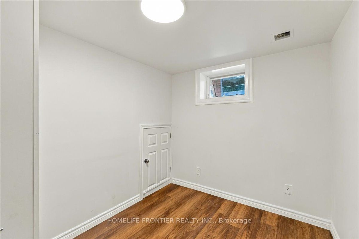 99 Regent Road 5 Property Photo 5
