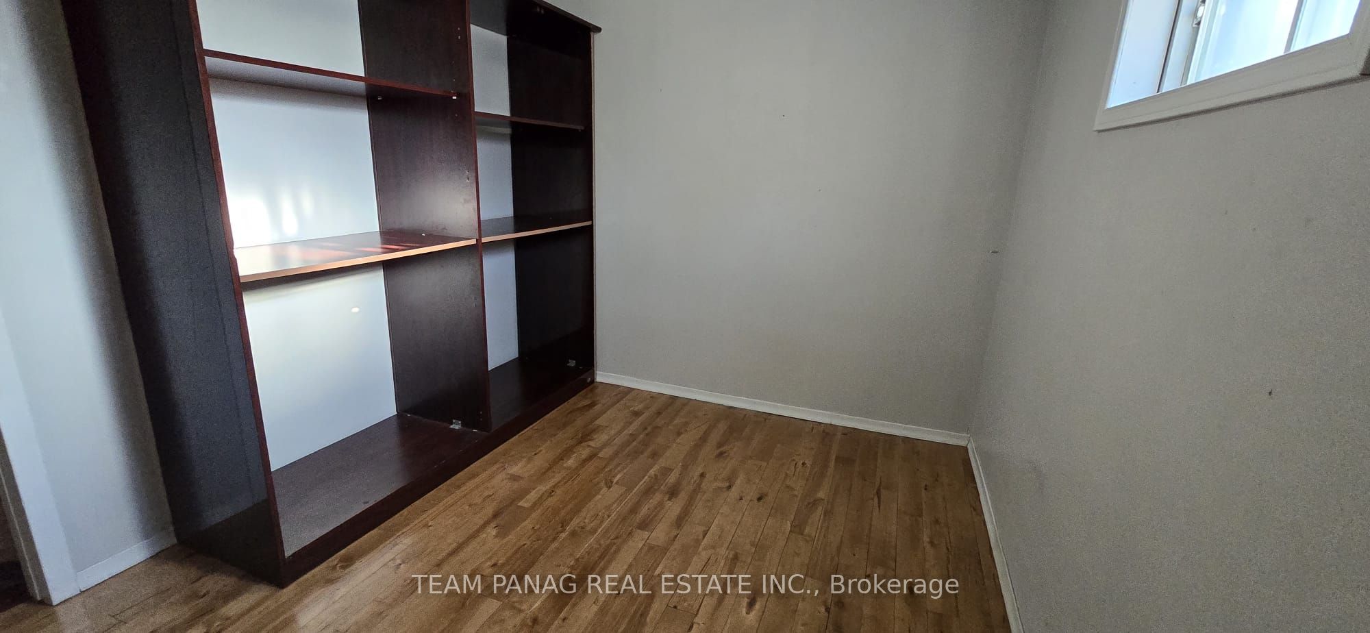 8 Provence Trail Property Photo 7