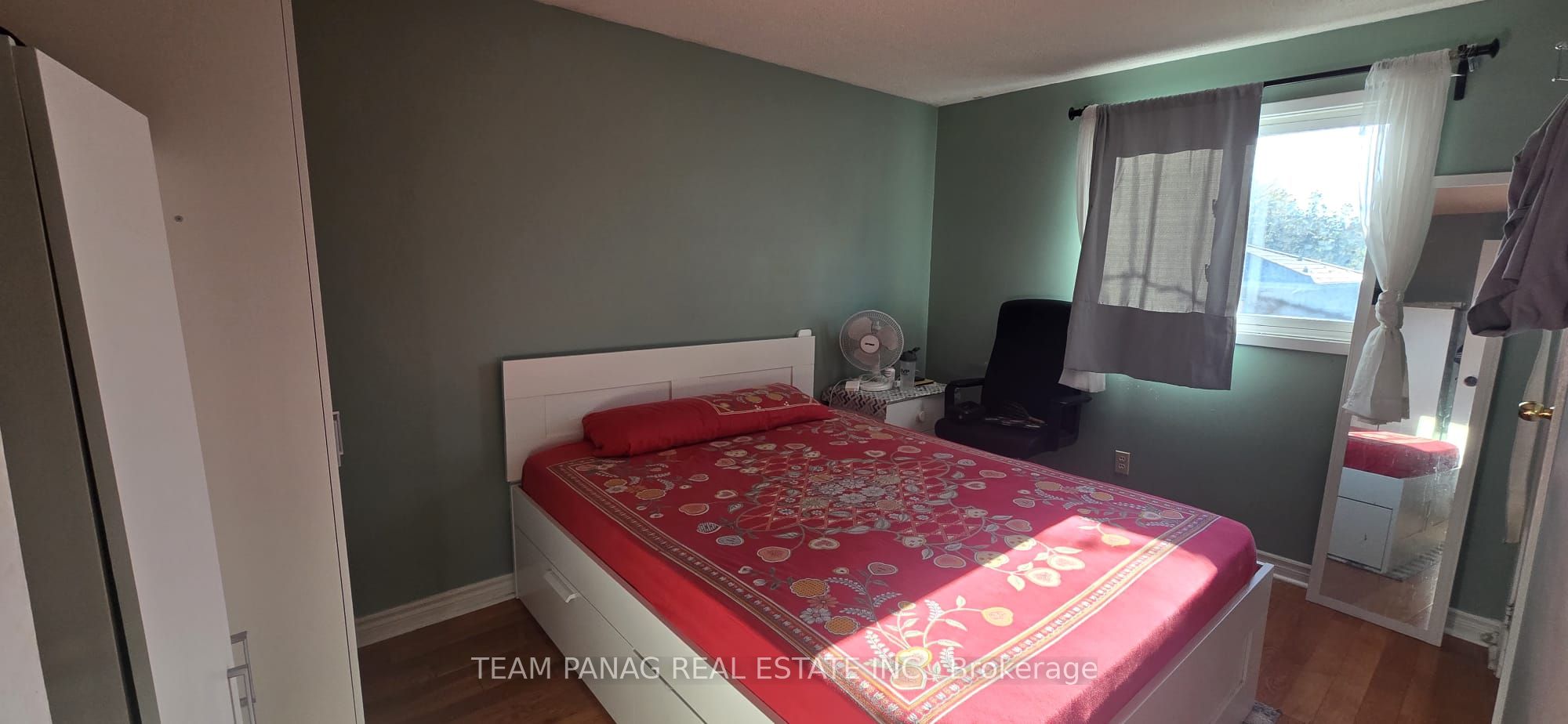 8 Provence Trail Property Photo 9
