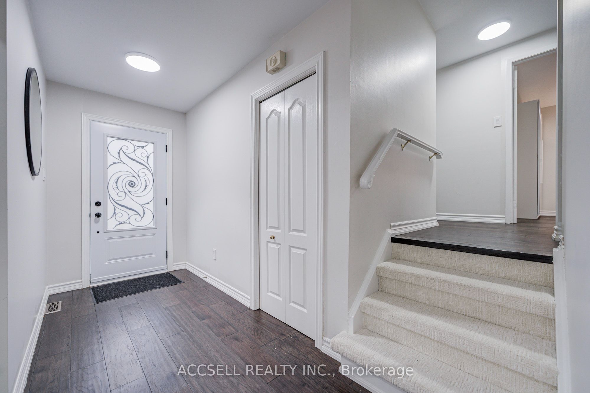440 Sunset Drive Property Photo 14