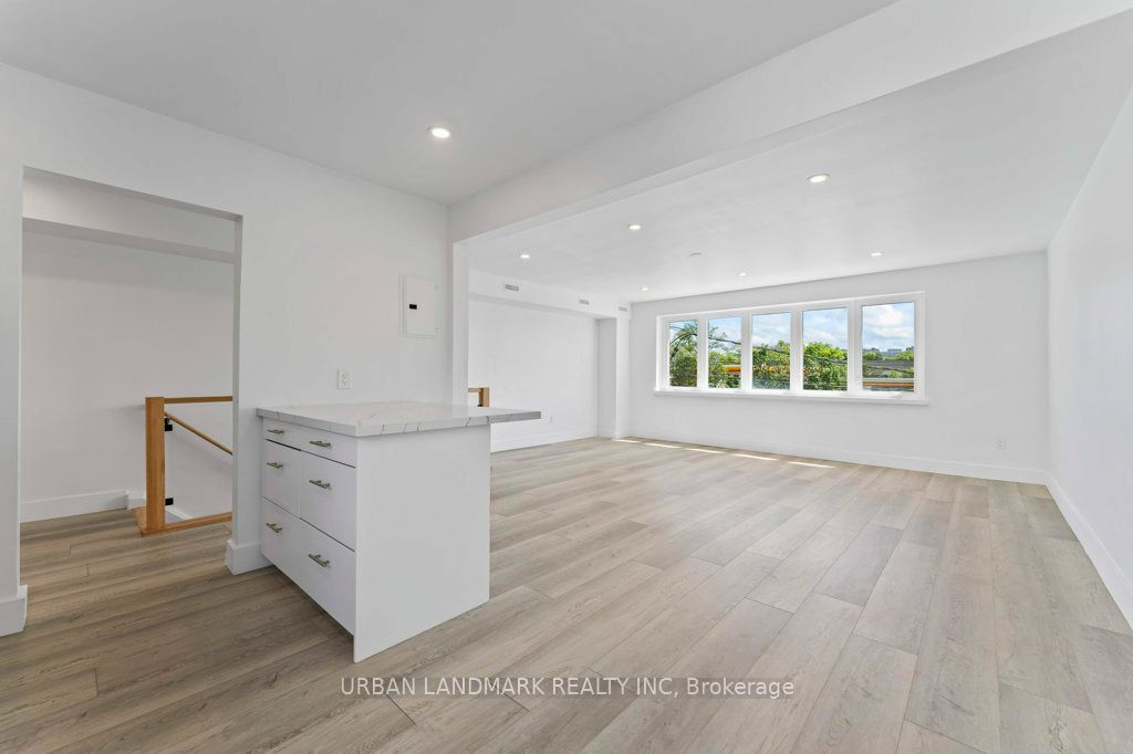 2300 Keele Street A Property Photo 8