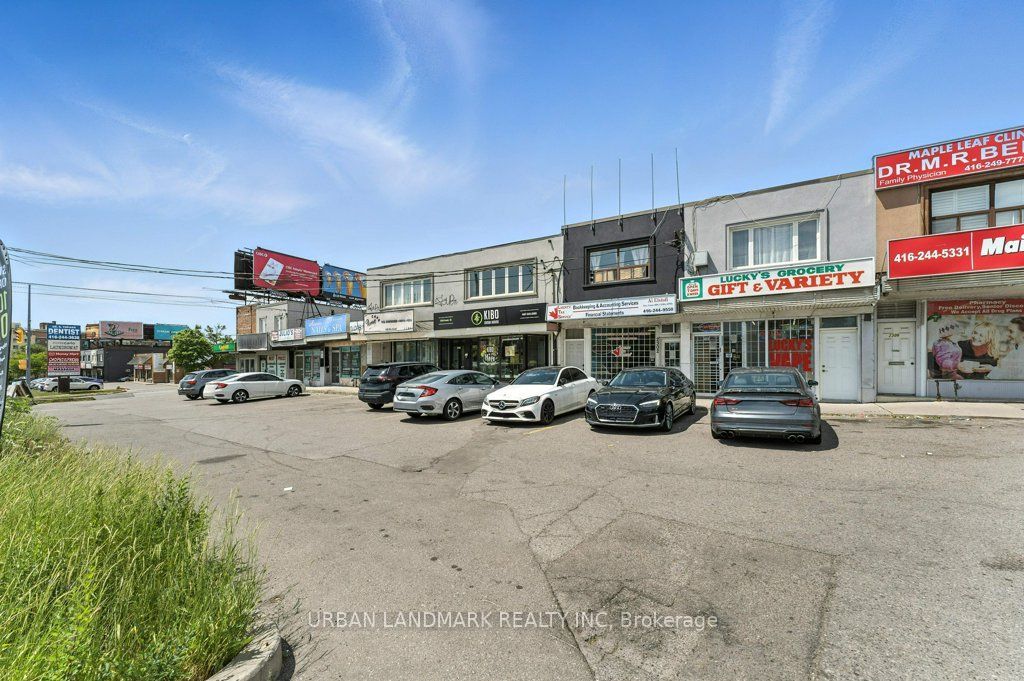 2300 Keele Street A Property Photo 18